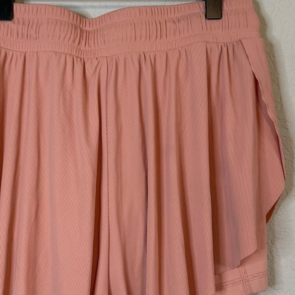 Joy Lab Women's Mid Rise Double Layer Run Shorts Peach Orange Pink Size Small - Picture 6 of 7